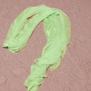 Scarf bright green